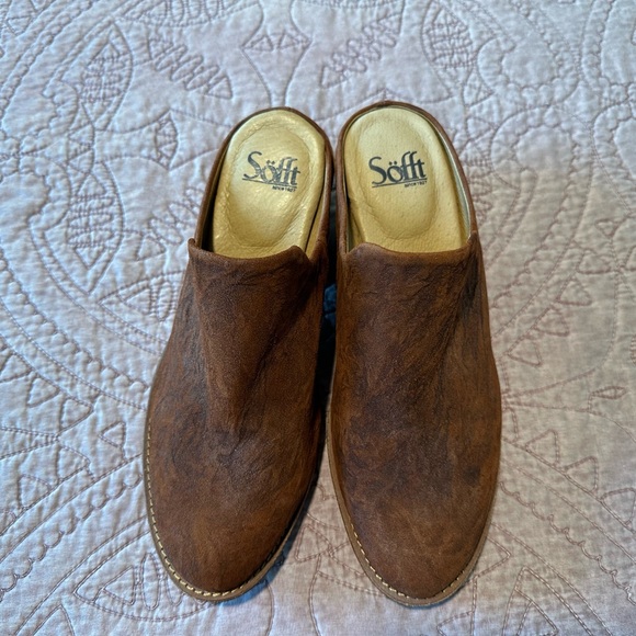 Sofft Women’s Rich Brown Suede heeled mules - Picture 4 of 11